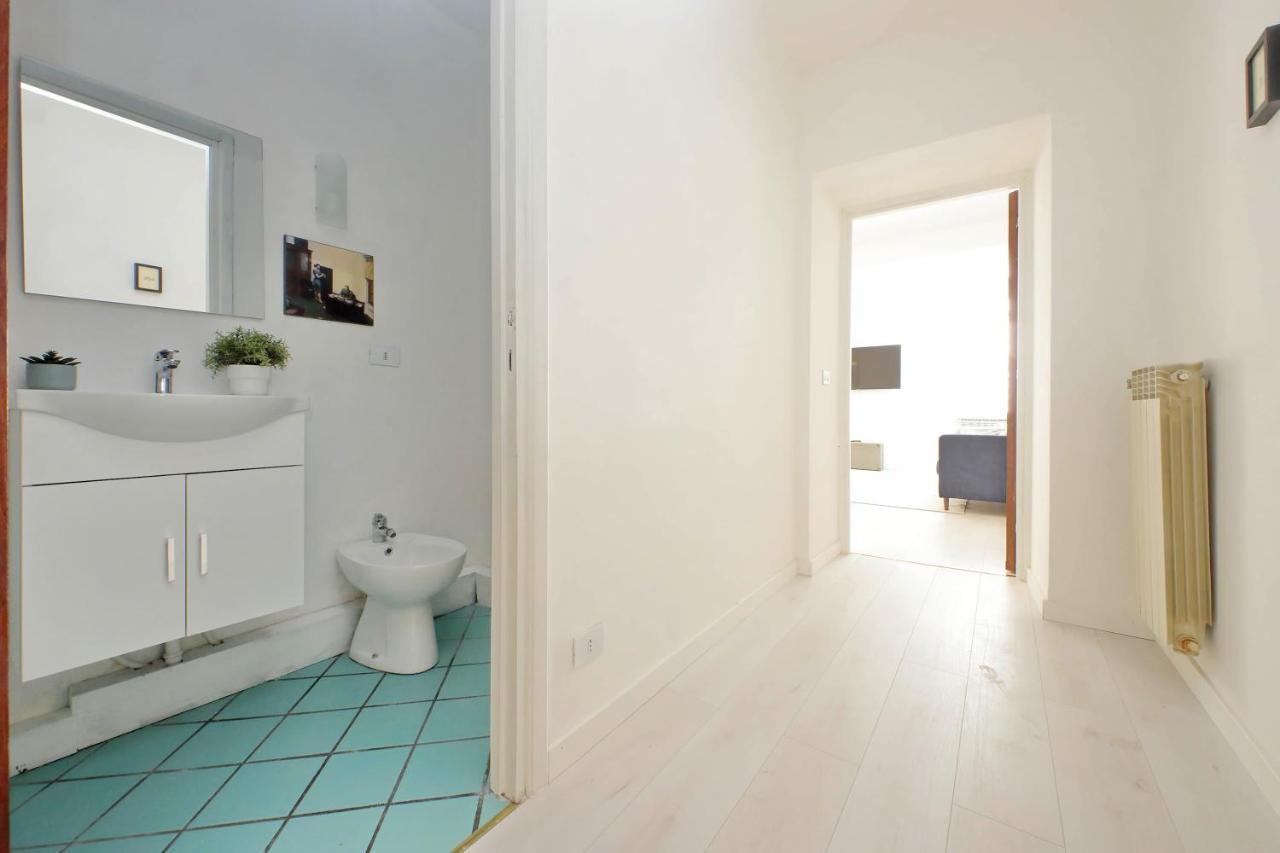 Monti Spacious Apartment 2 Roma Esterno foto